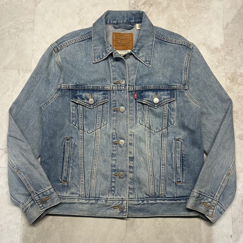 Levi's Premium Denim Trucker Jacket Light Wash Blue Women Size S Classic Coat